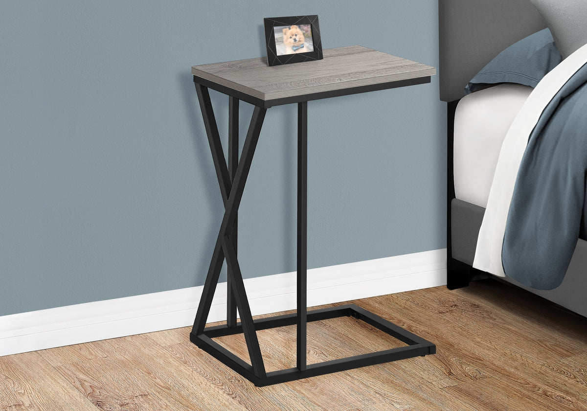 C-shaped Metal Accent Table O13619