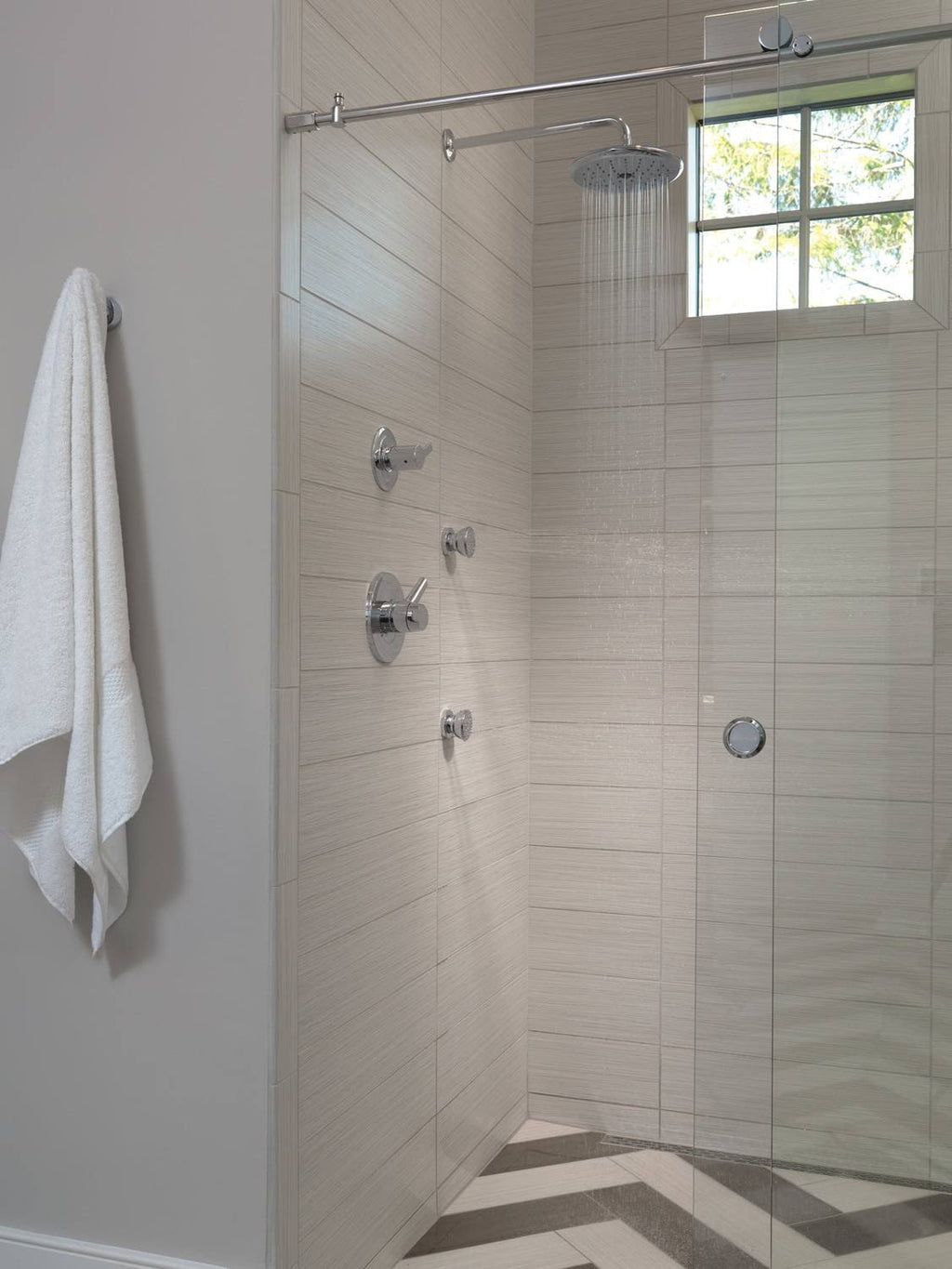 Polished Brass Single-Setting Shower Head O358044