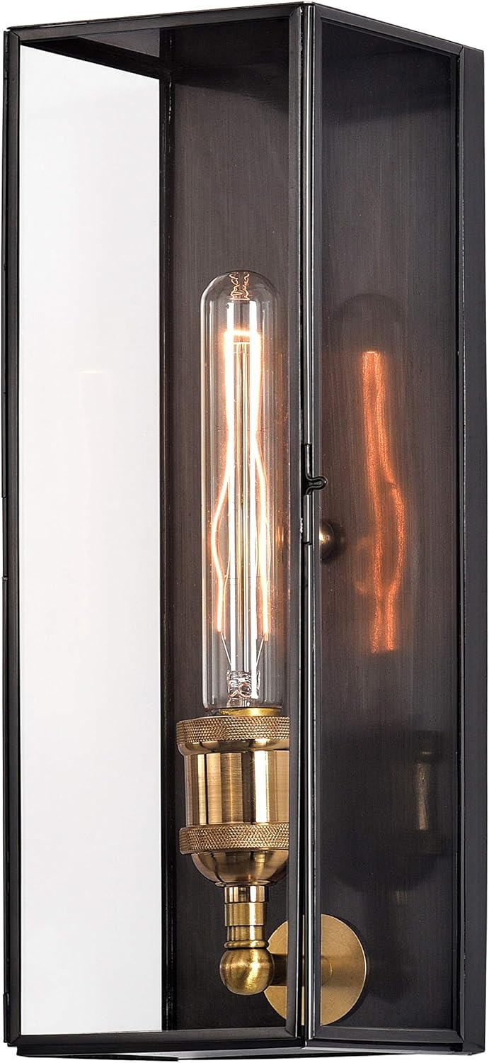 Brass Outdoor Wall Sconce with Clear Tempered Glass R316