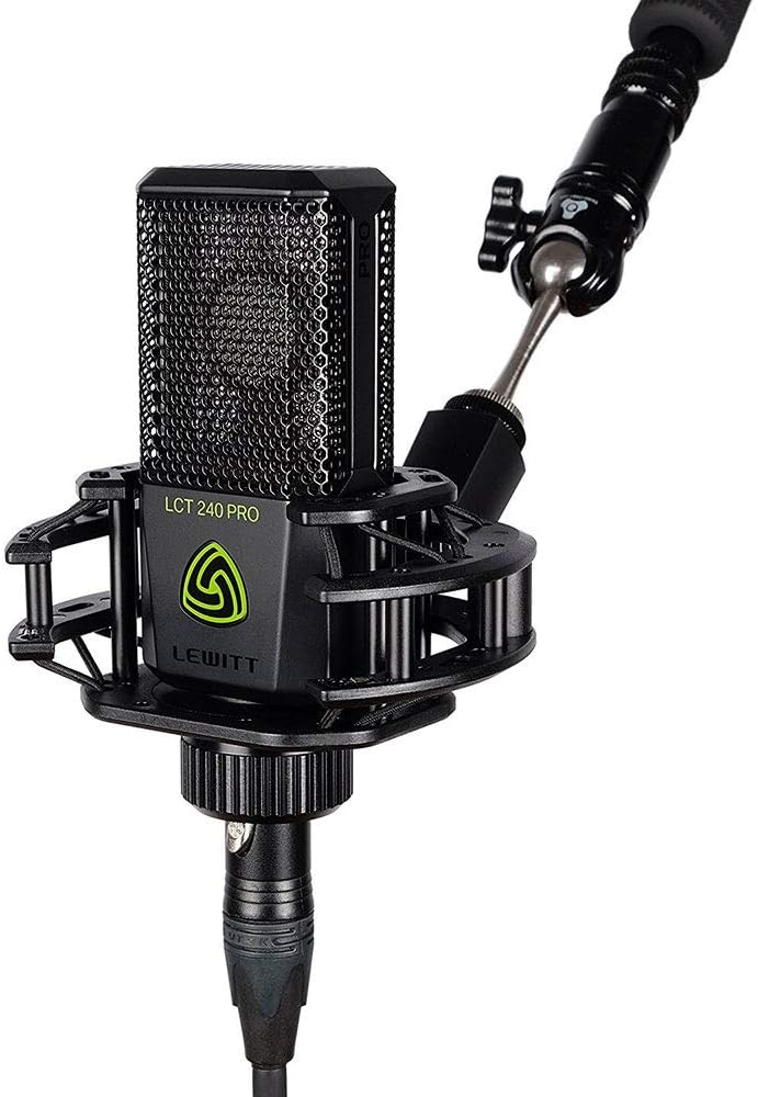 Black Condenser Microphone with XLR Cable and Pop Filter T885724