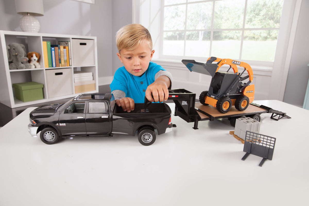 1:16 Scale Ram 3500 with Gooseneck Trailer and Case Construction SV280 Skid Steer P4516
