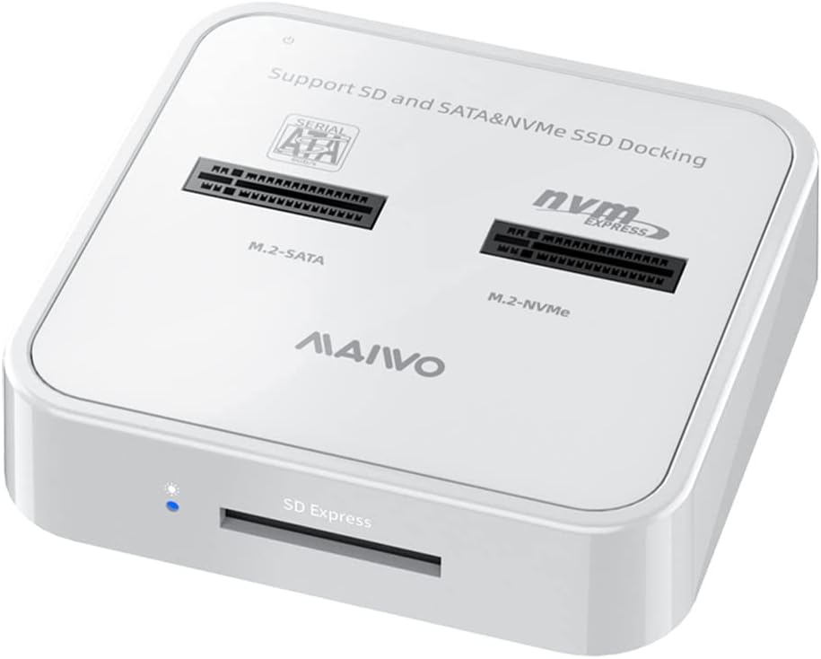 2 Bay M.2 NVMe SATA Docking Station with USB3.1 GEN2 Card Reader B731