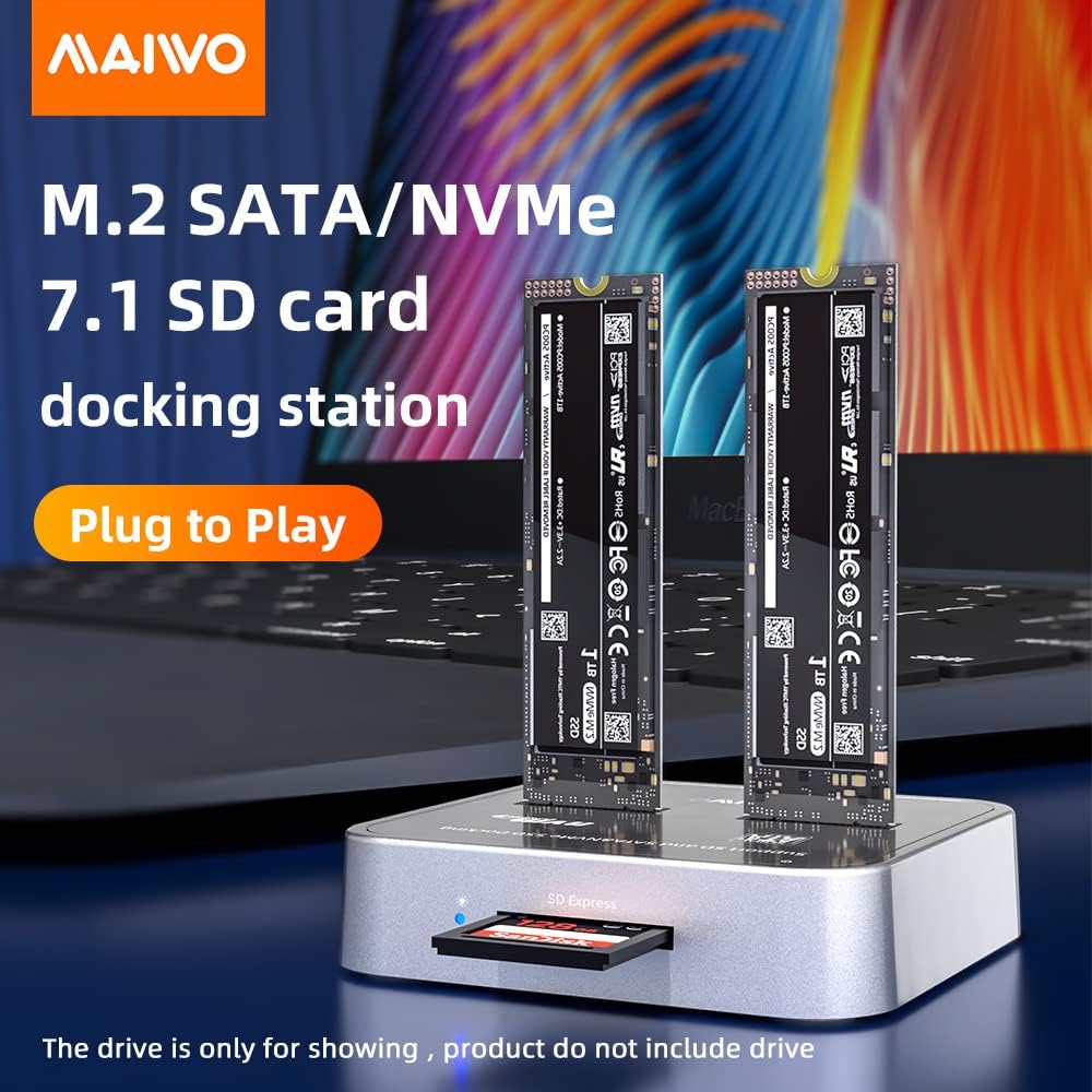 2 Bay M.2 NVMe SATA Docking Station with USB3.1 GEN2 Card Reader B731